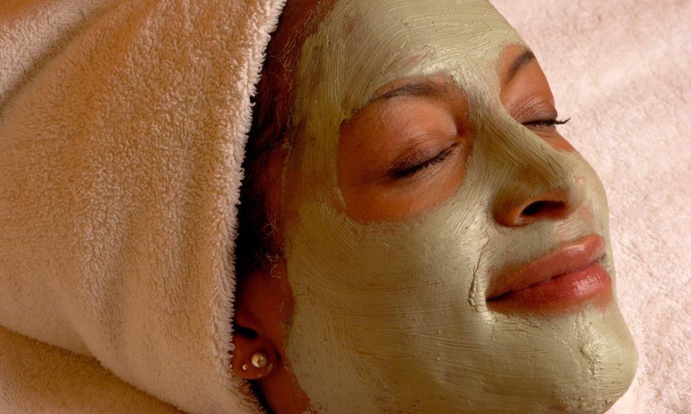 difference between facial and medical-grade facial?
